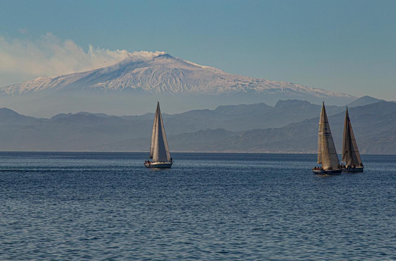 La Casa Di Nausicaa - Aurora Daire Reggio di Calabria Dış mekan fotoğraf